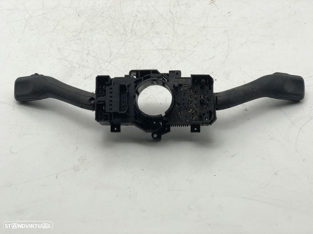 Modulo comando dos piscas e limpa vidros VW GOLF IV (1J1) 10.97 - 05.04 - 4