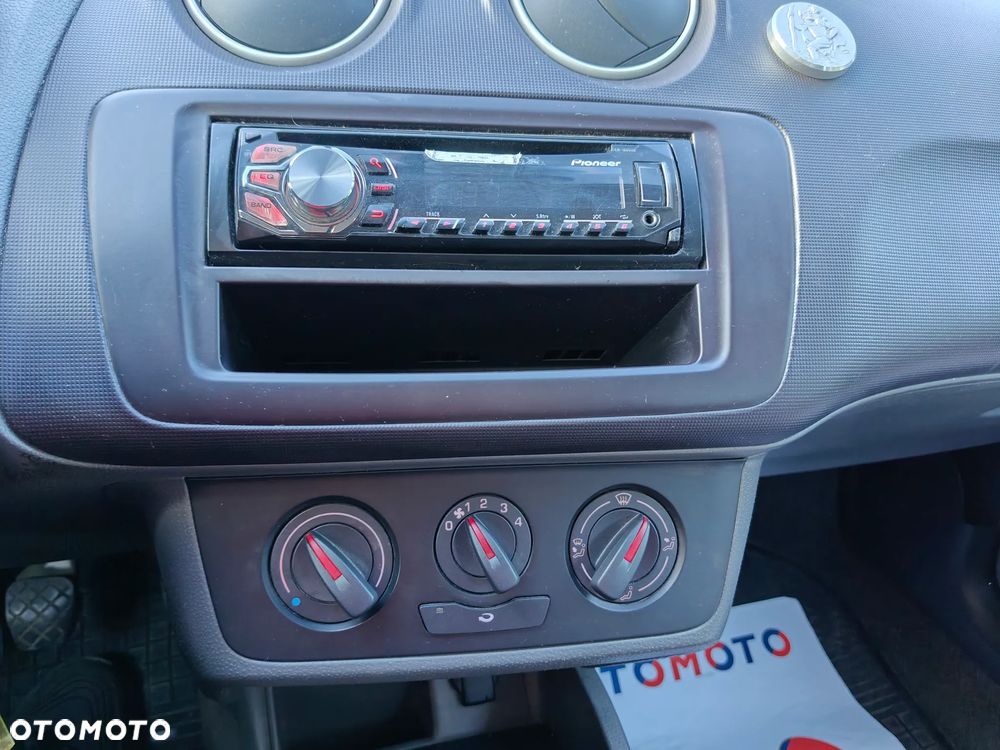 Seat Ibiza 1.2 12V Reference - 23