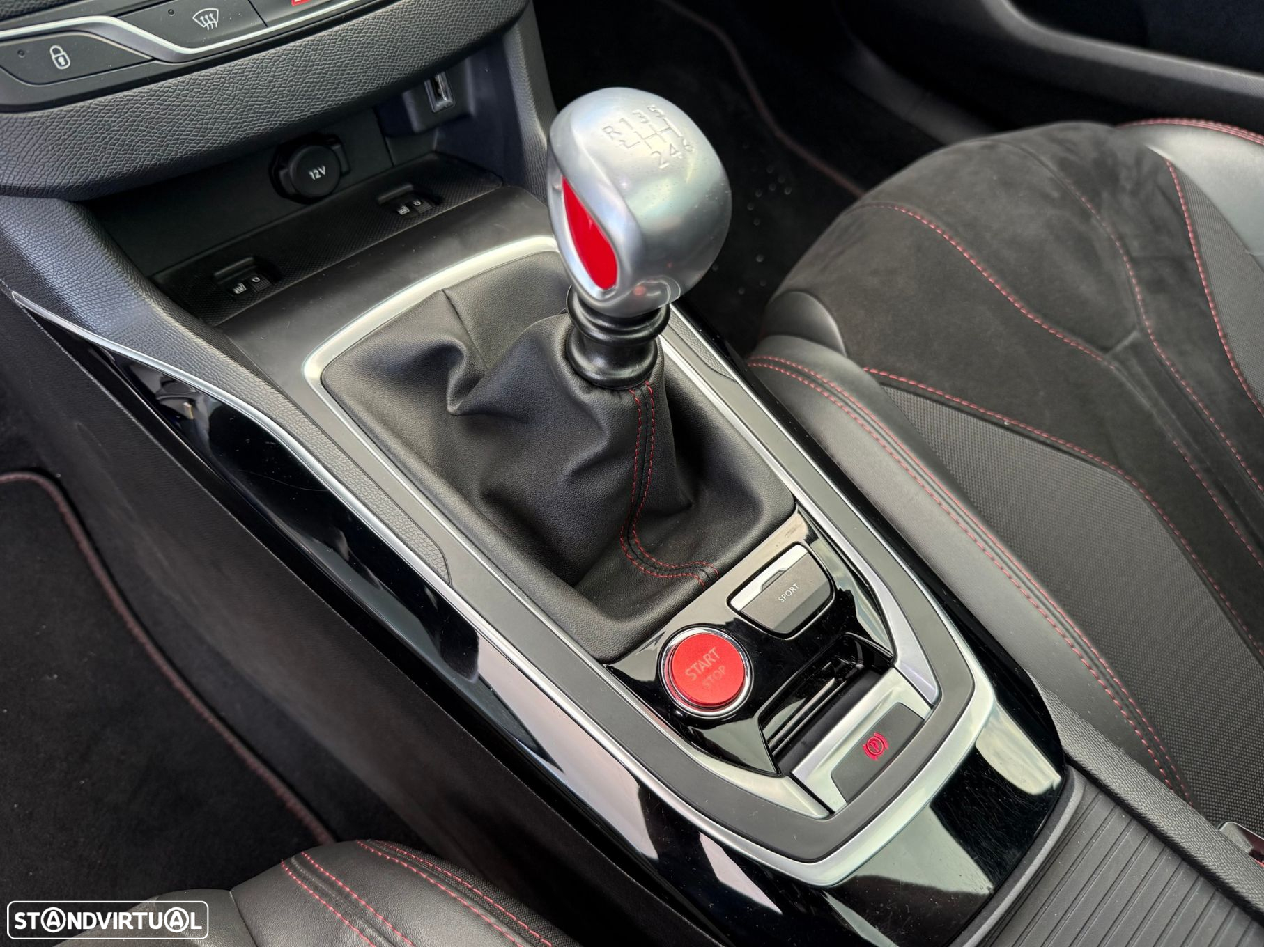 Peugeot 308 1.6 e-THP GTi - 21