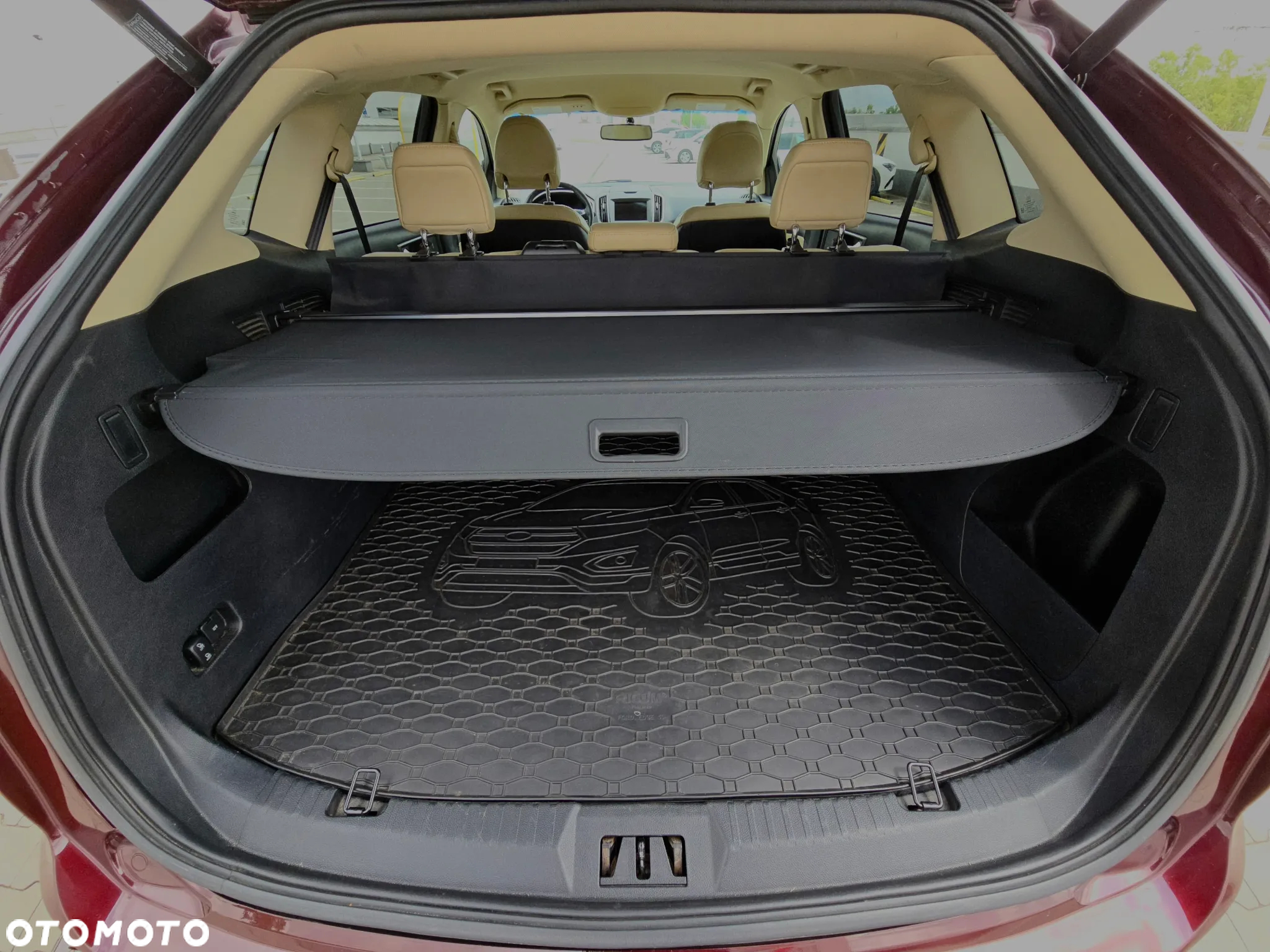 Ford Edge - 12