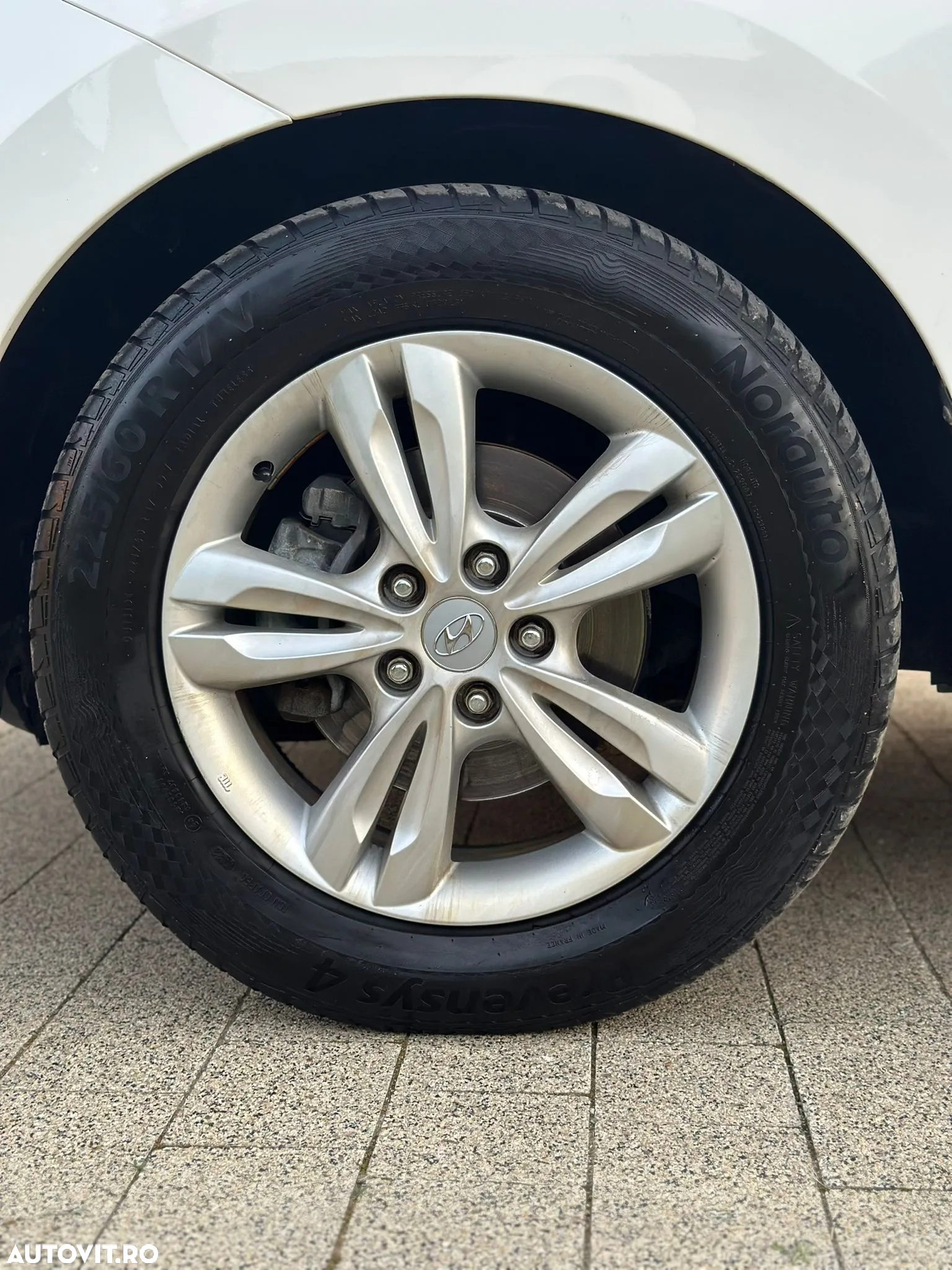 Hyundai ix35 1.7 CRDI 2WD GLS Style+ - 20