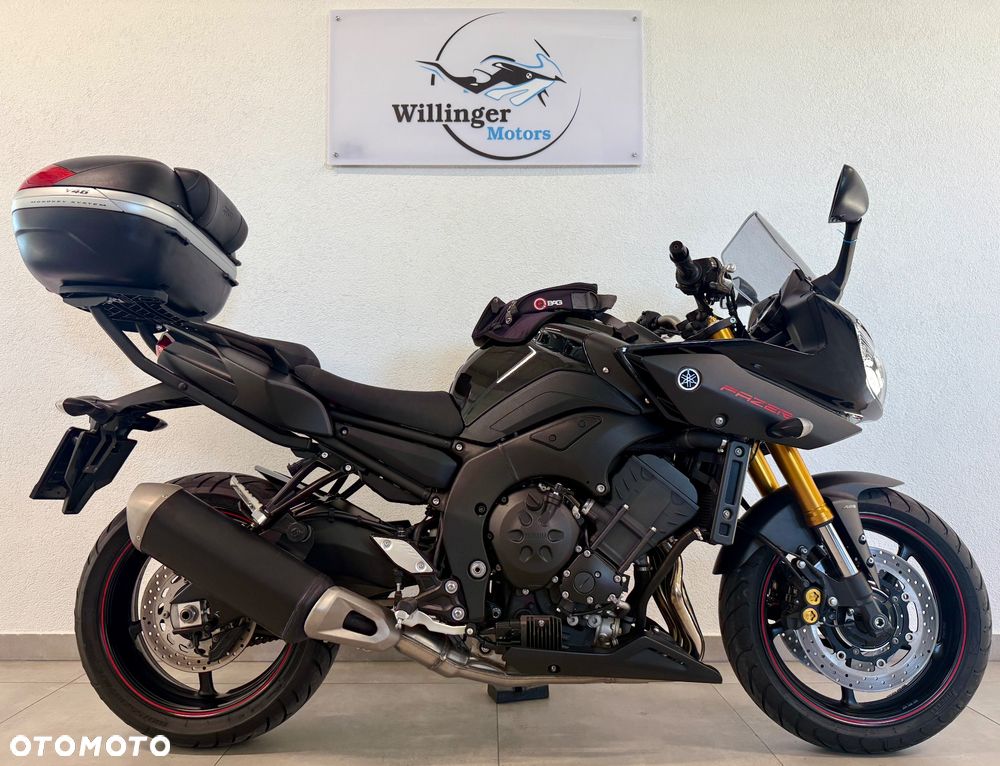 Yamaha FZ8 - 4