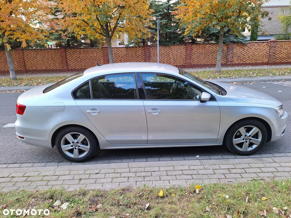 Volkswagen Jetta 1.4 TSI Comfortline - 8