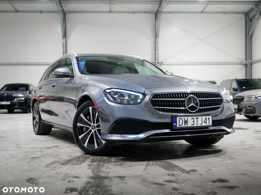 Mercedes-Benz Klasa E 300 de Avantgarde - 13