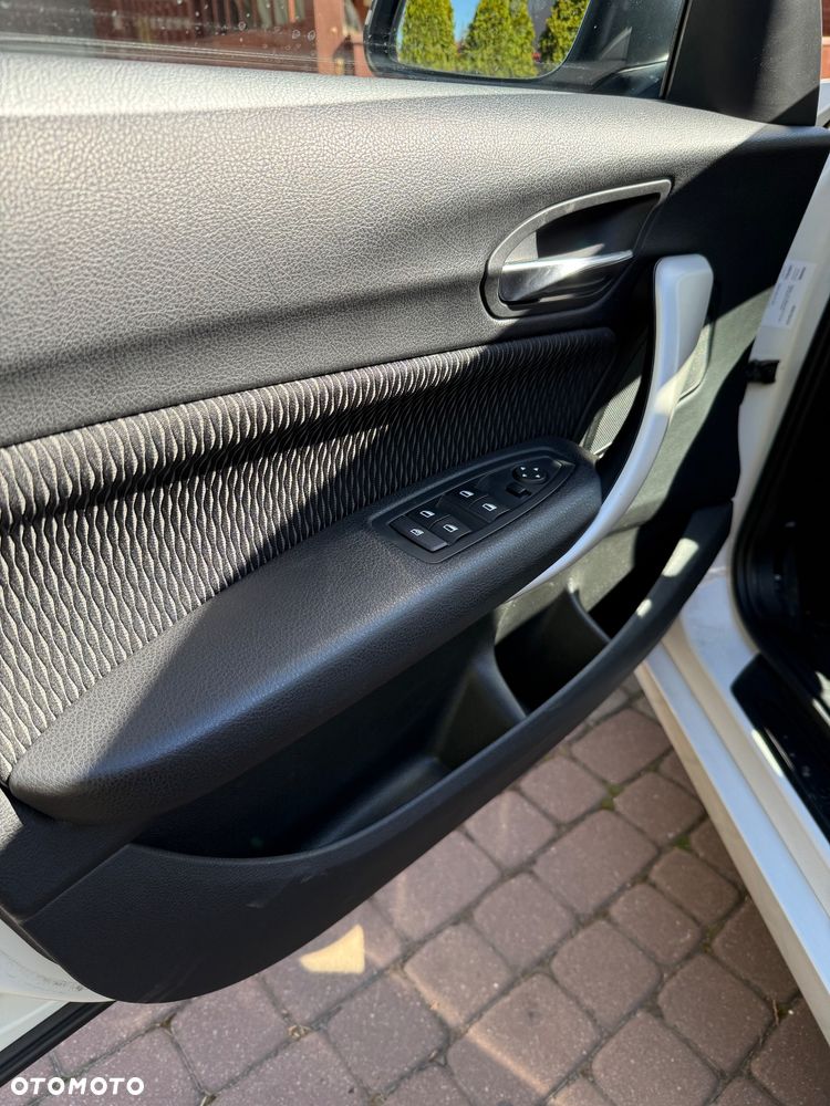 BMW Seria 1 118d - 27