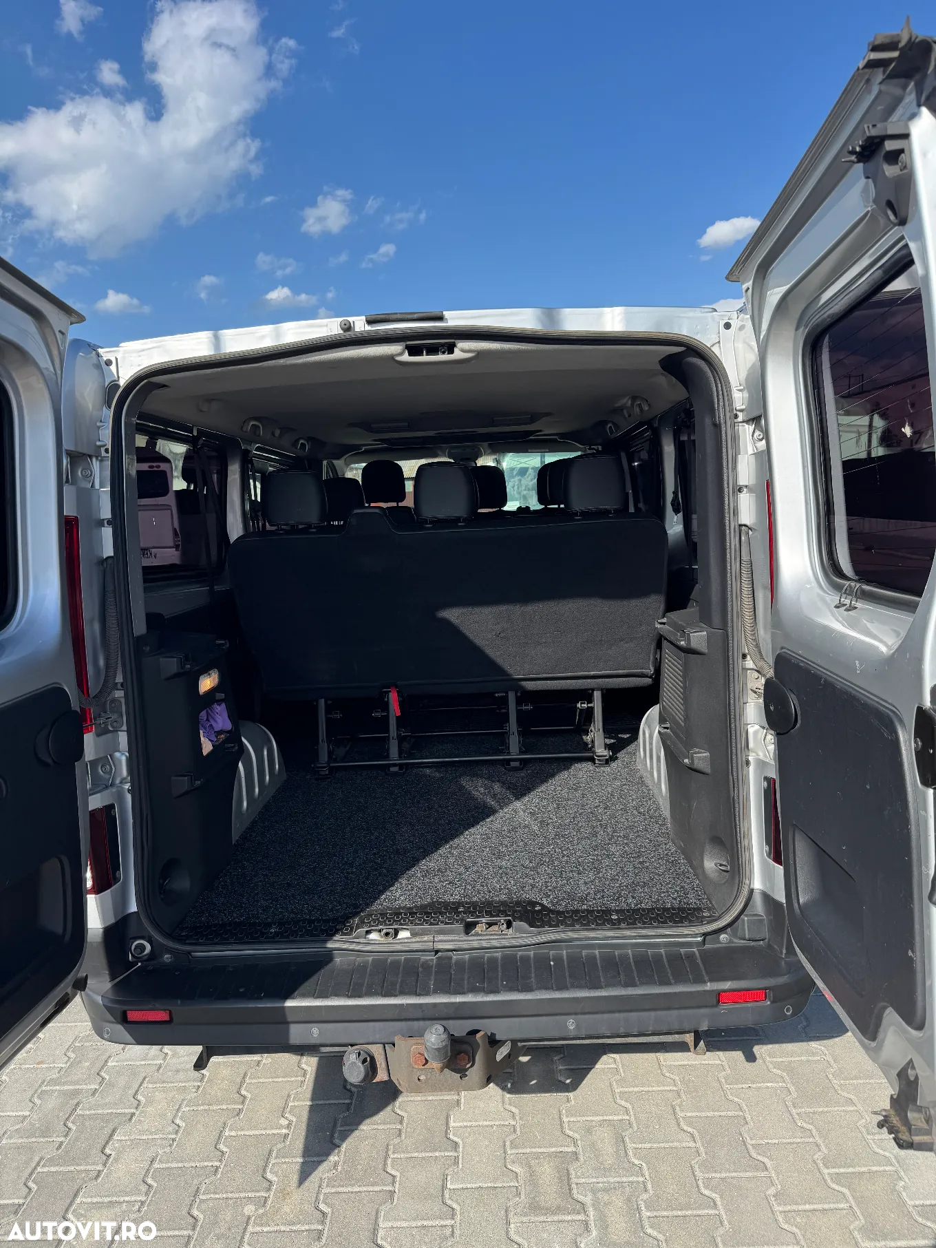 Renault Trafic ENERGY dCi 125 Grand Combi Expression - 8