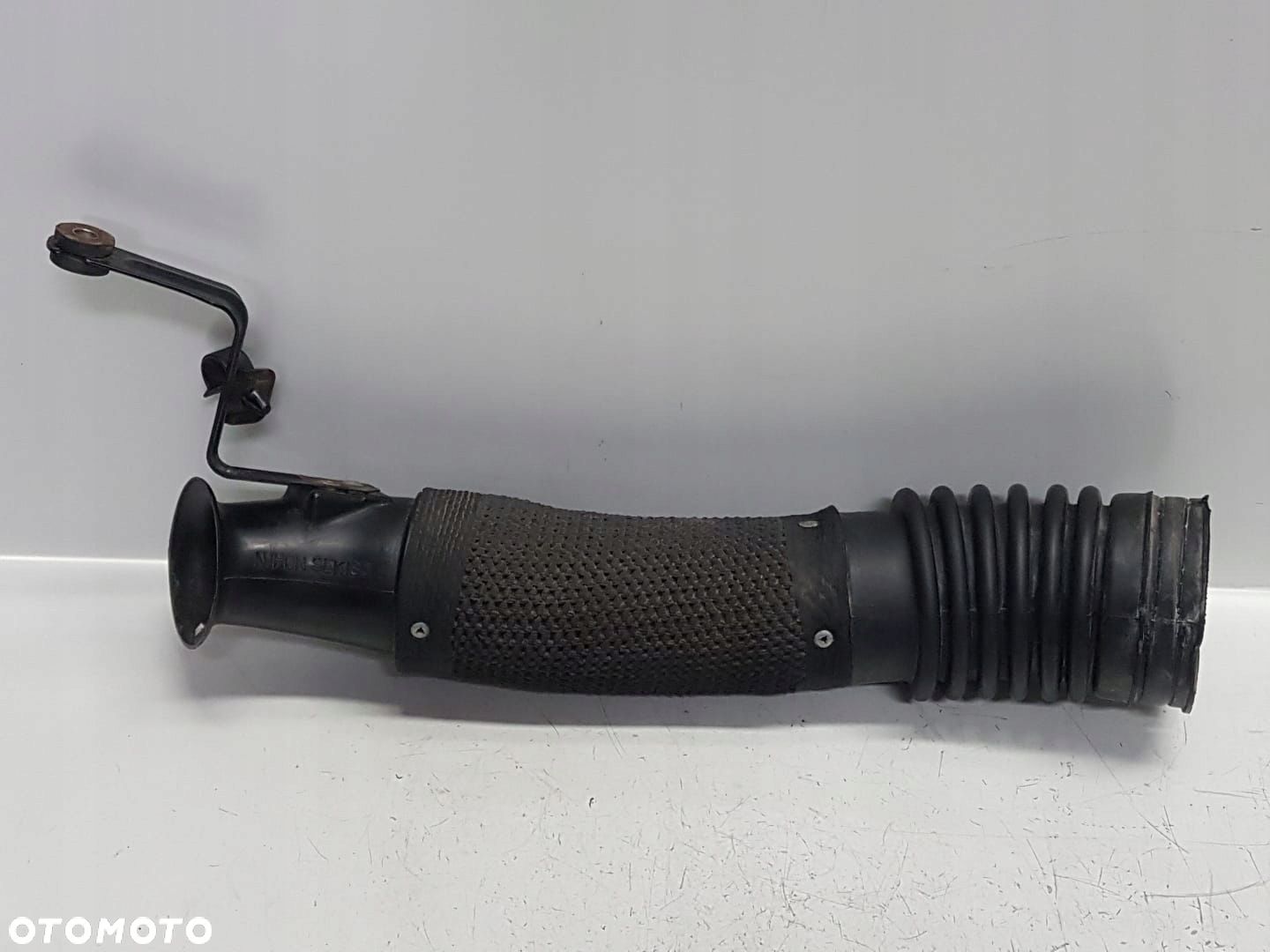 RAV4 03- 2.0 VVTI RURA POWIETRZA DOLOT 17750-28010 - 1