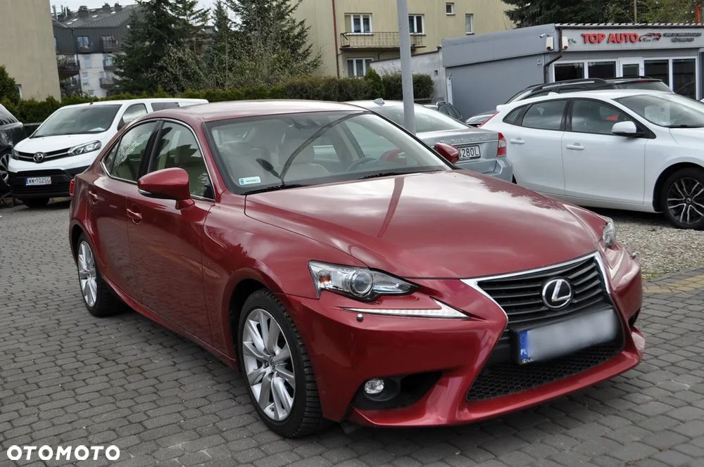 Lexus IS 200t Prestige - 5