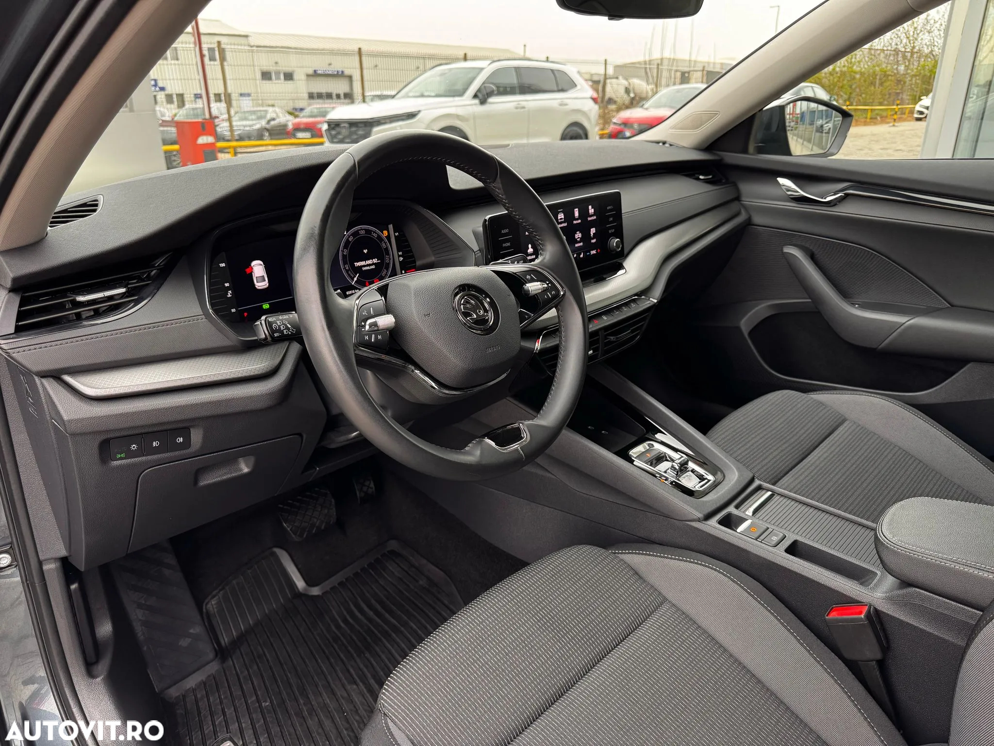 Skoda Octavia 2.0 TDI DSG Ambition - 10