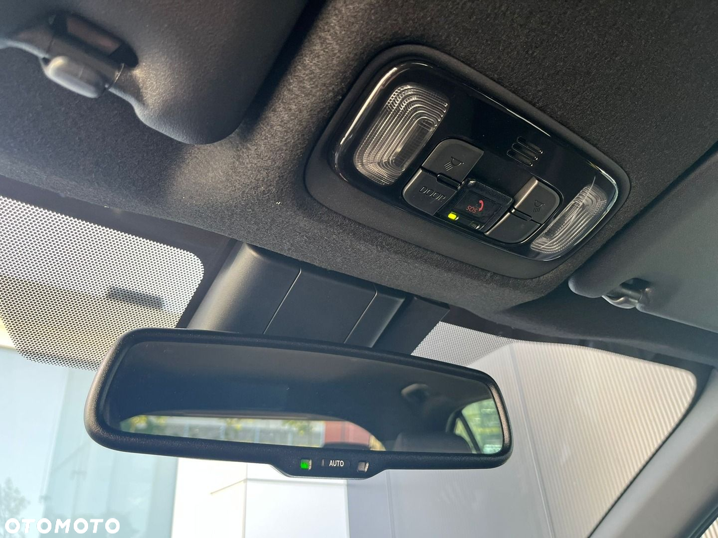 Toyota Yaris Cross Hybrid 1.5 Comfort - 31