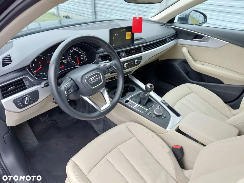 Audi A4 - 11