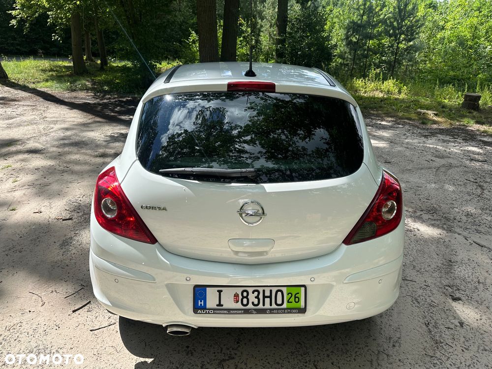 Opel Corsa 1.4 16V Automatik 150 Jahre - 16