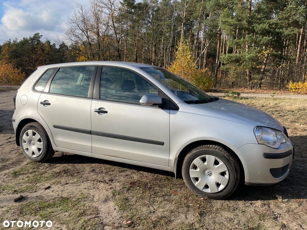 Volkswagen Polo 1.4 16V Trendline - 19
