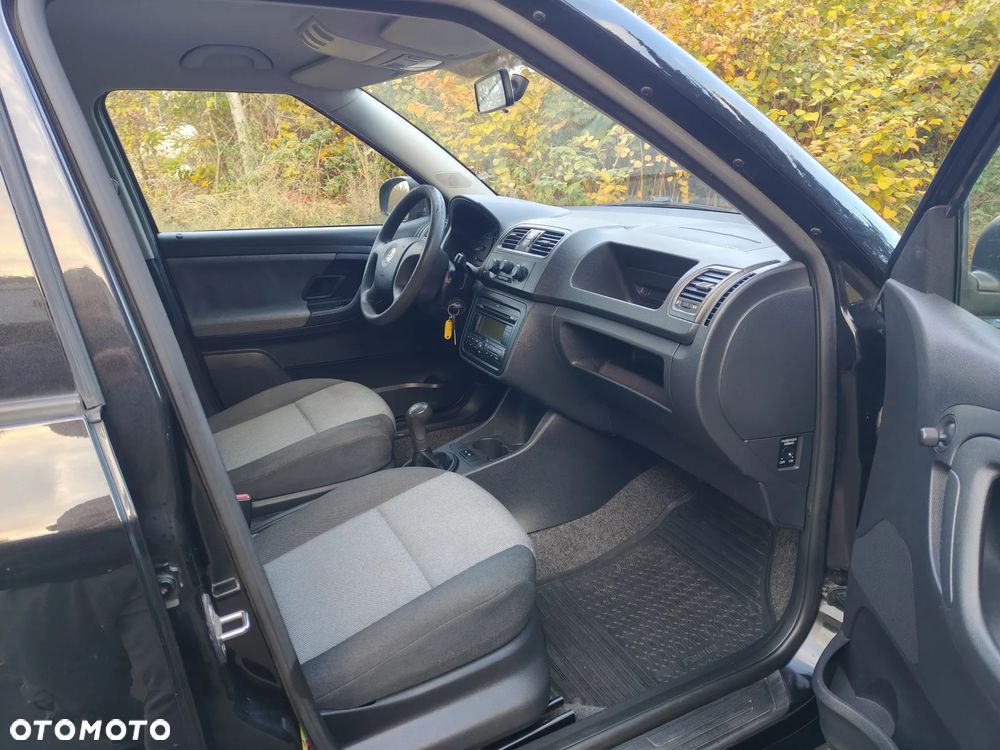 Skoda Fabia - 10