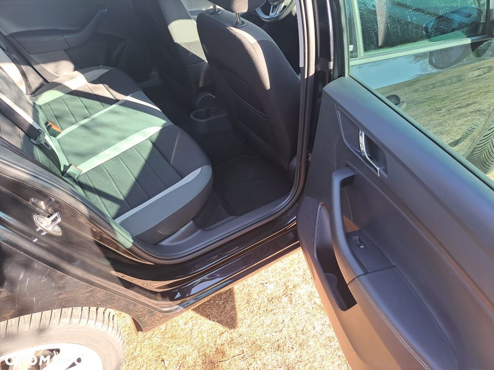 Skoda RAPID 1.2 TSI (Green tec) DSG Joy - 33