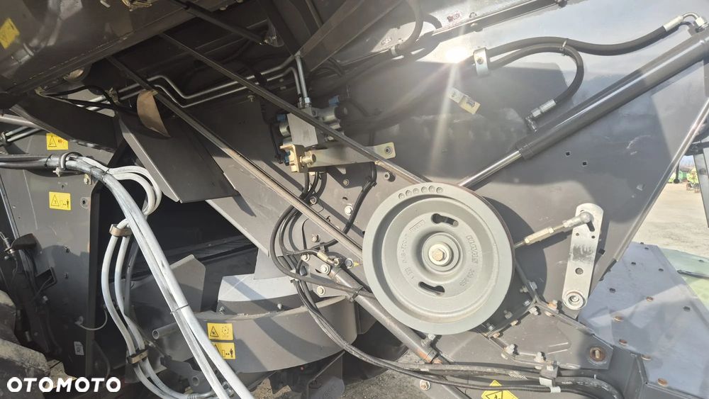Claas Lexion 780TT(4X4) z hederem - 18