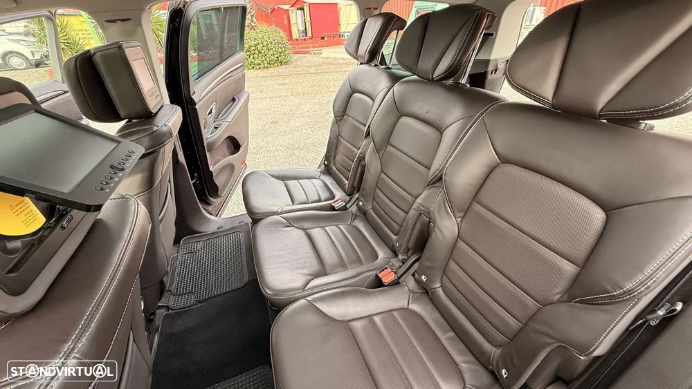Renault Espace 1.6 dCi Initiale Paris EDC - 52