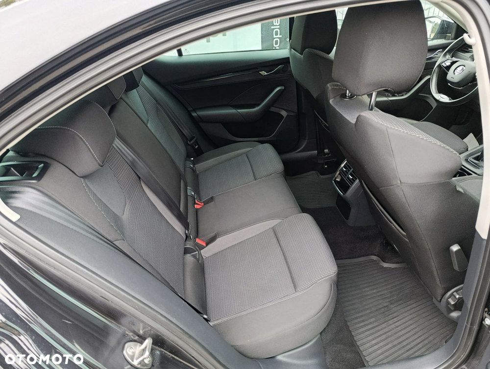 Skoda Octavia 1.5 TSI ACT Ambition - 23