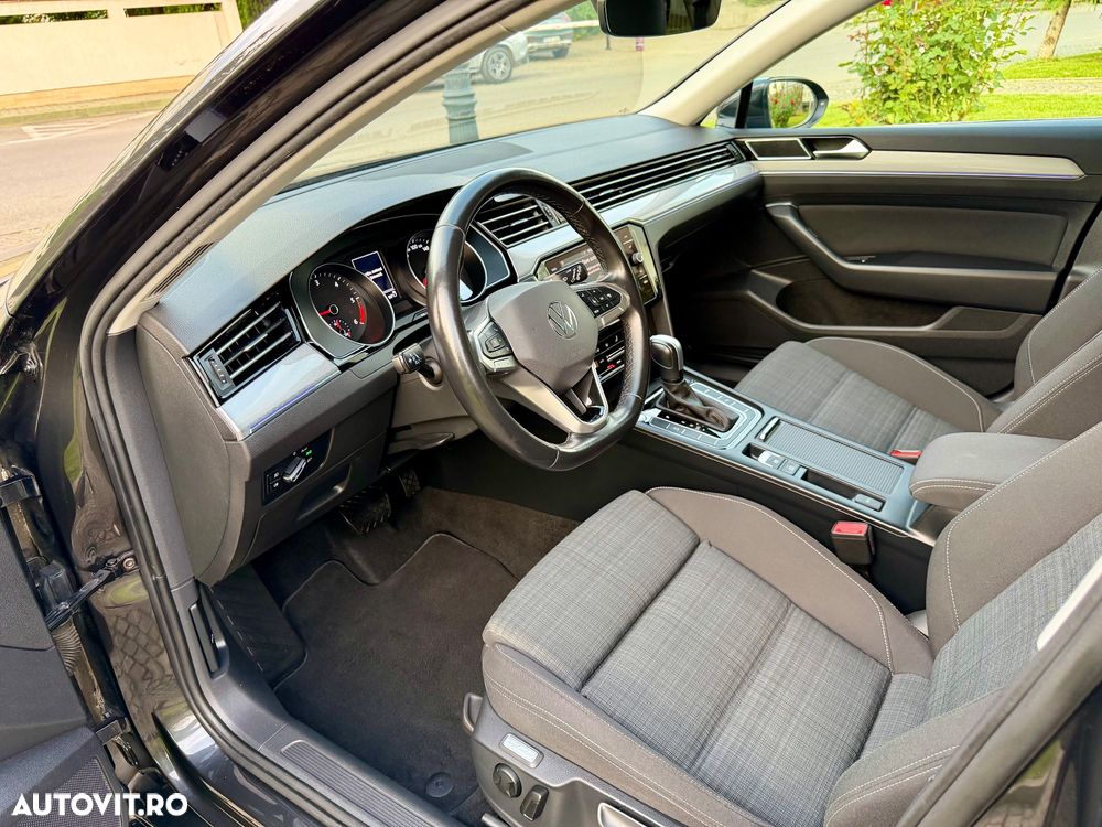 Volkswagen Passat 2.0 TDI SCR DSG Business - 11