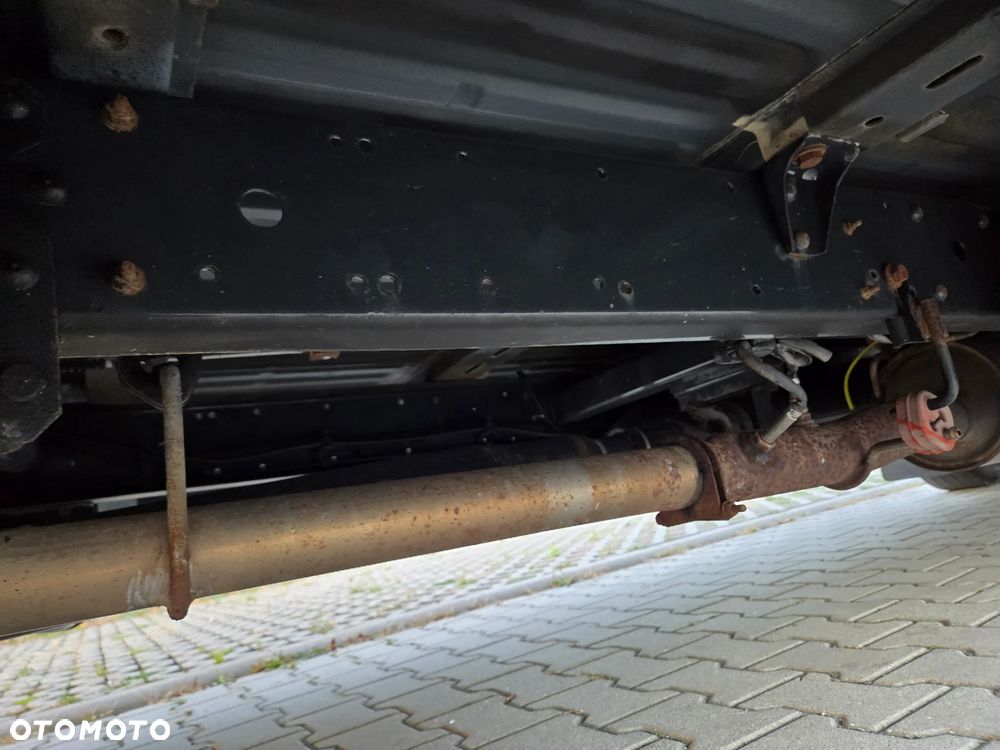 Iveco Daily 35S180 / doka / auto brygadowe / 7 osobowe / - 25