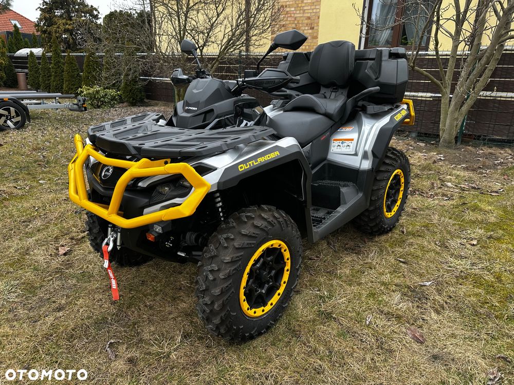 Can-Am Outlander Max - 1