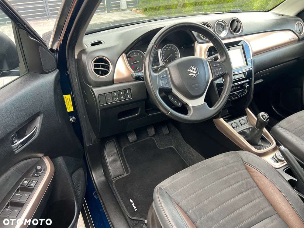 Suzuki Vitara 1.6 (4x4) Allgrip Comfort+ - 26