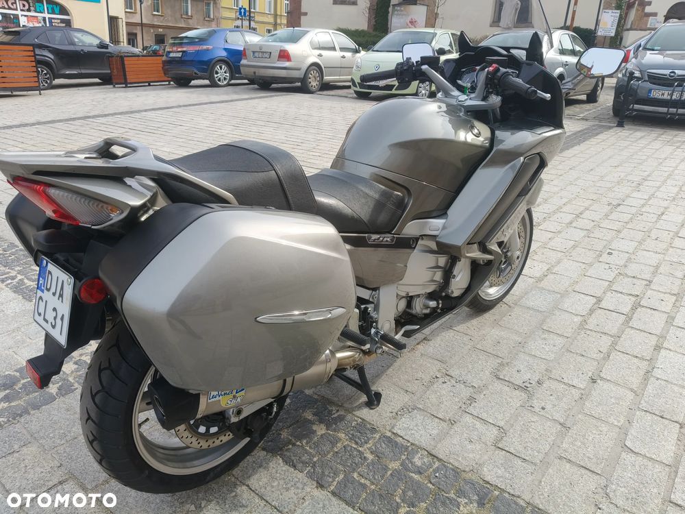 Yamaha FJR - 6