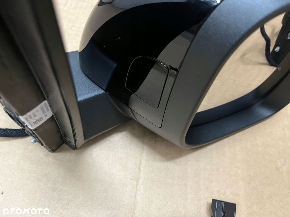 lusterko vw id buzz 13 pin asystent pasa prawe lusterko vw id. buzz - 6