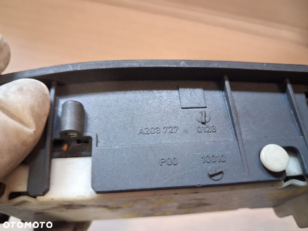 Przełączniki szyb lewe MERCEDES C KLASA W203  OE - 5