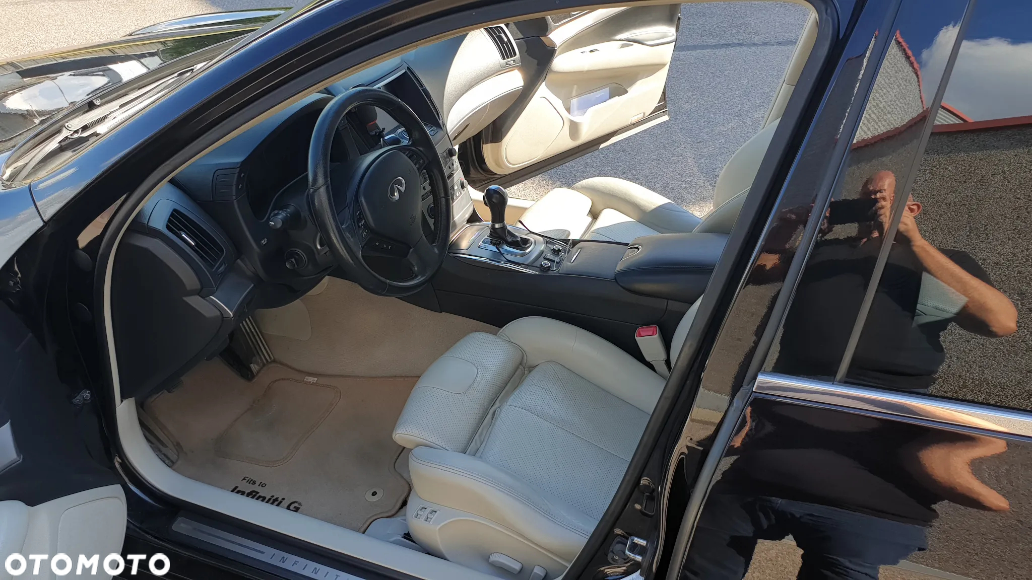 Infiniti G G37 GT Premium AWD - 30