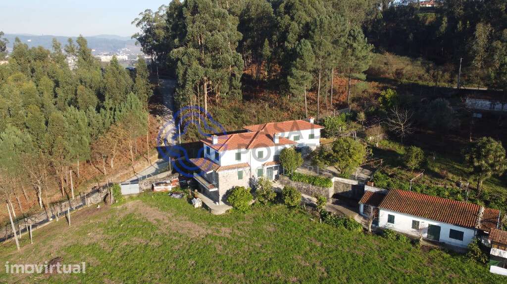 Quinta à venda no Lugar de Barreiros, freguesia da Lixa - Felgueiras - Grande imagem: 2/56