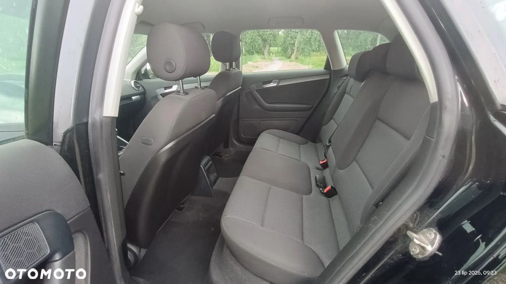 Audi A3 Sportback 1.6 Ambiente - 15