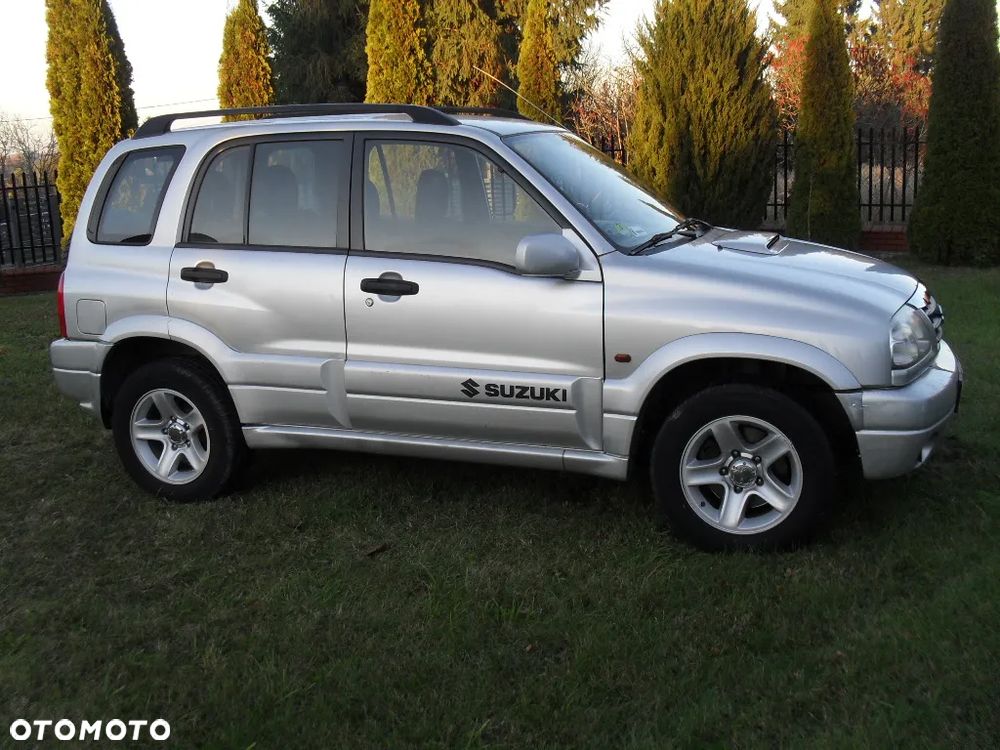 Suzuki Grand Vitara 2.0 HDi - 20