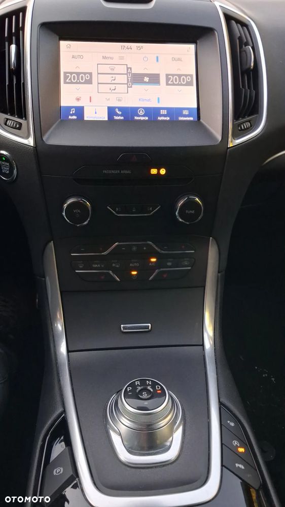 Ford S-Max 2.0 EcoBlue ST-Line - 19