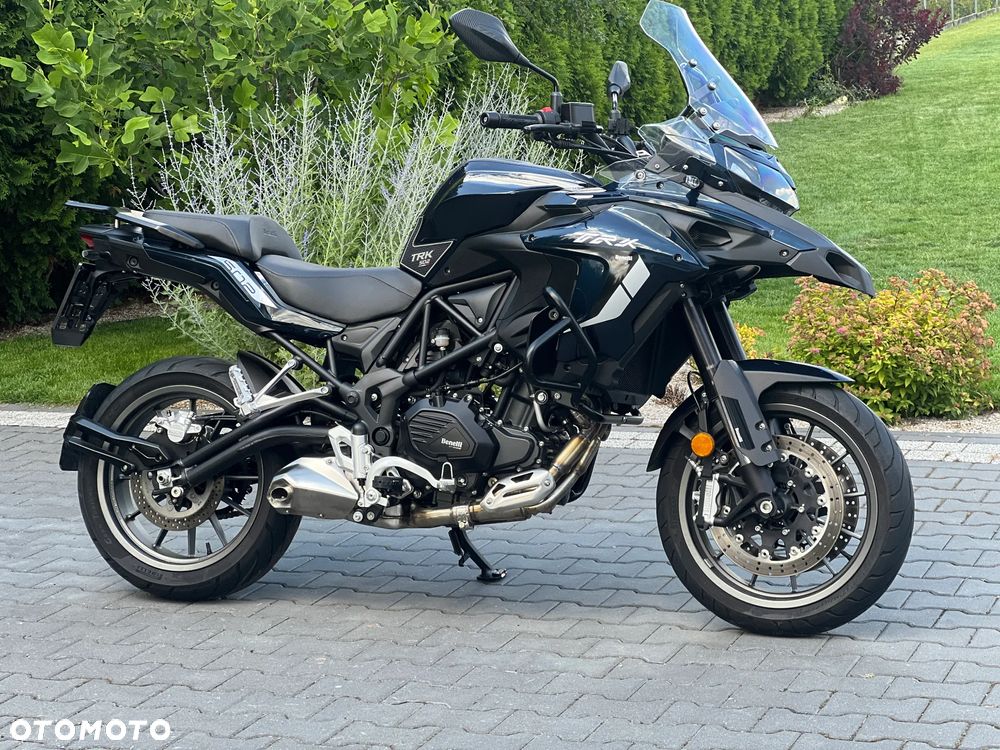 Benelli TRK 502 - 4