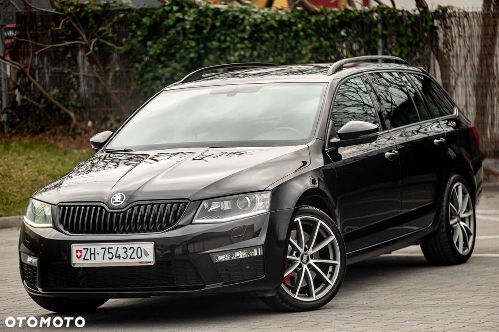 Skoda Octavia 2.0 TSI RS - 6