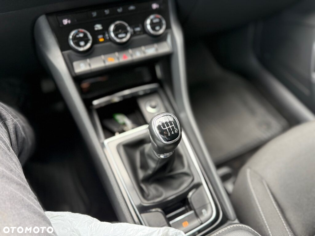 Skoda Karoq 2.0 TDI SCR 4x2 Ambition - 26