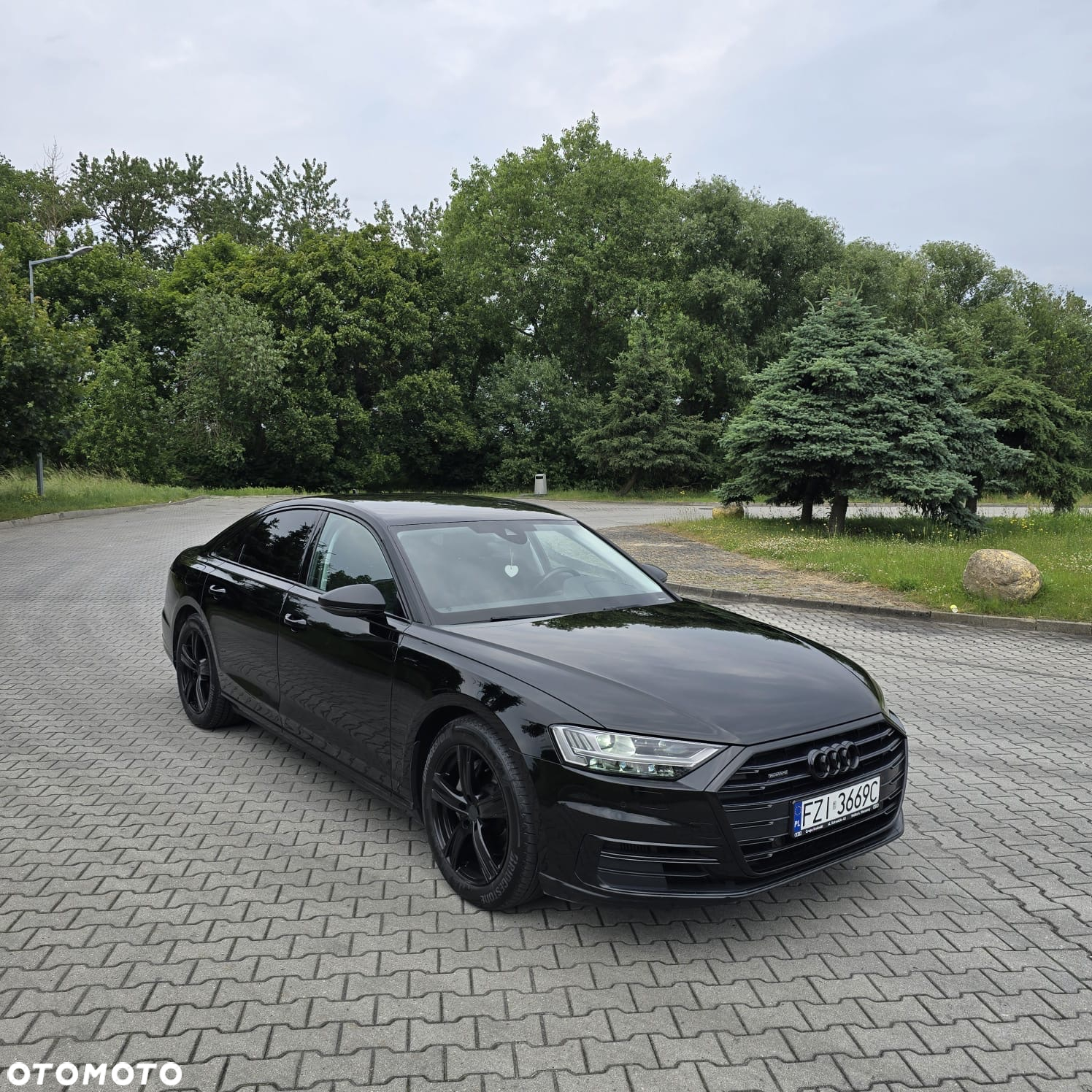 Audi A8 - 13