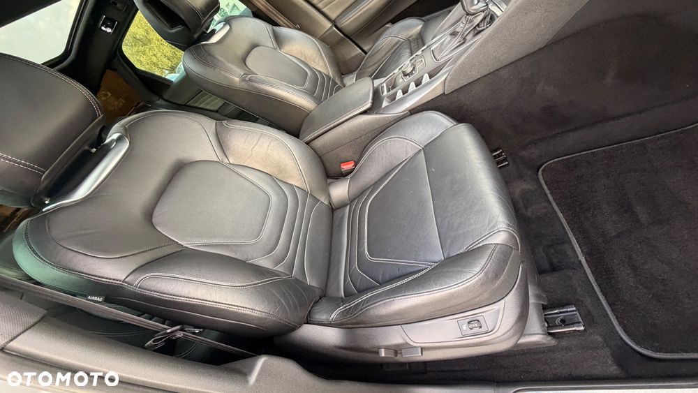 Citroën DS5 HDi 165 SportChic - 24