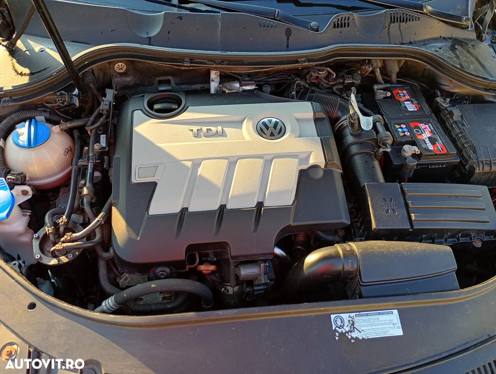 Volkswagen Passat 2.0 TDI Comfortline DPF - 11