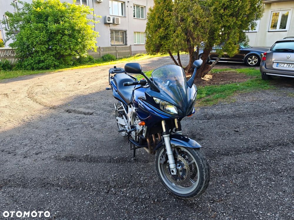 Yamaha FZ6 - 2