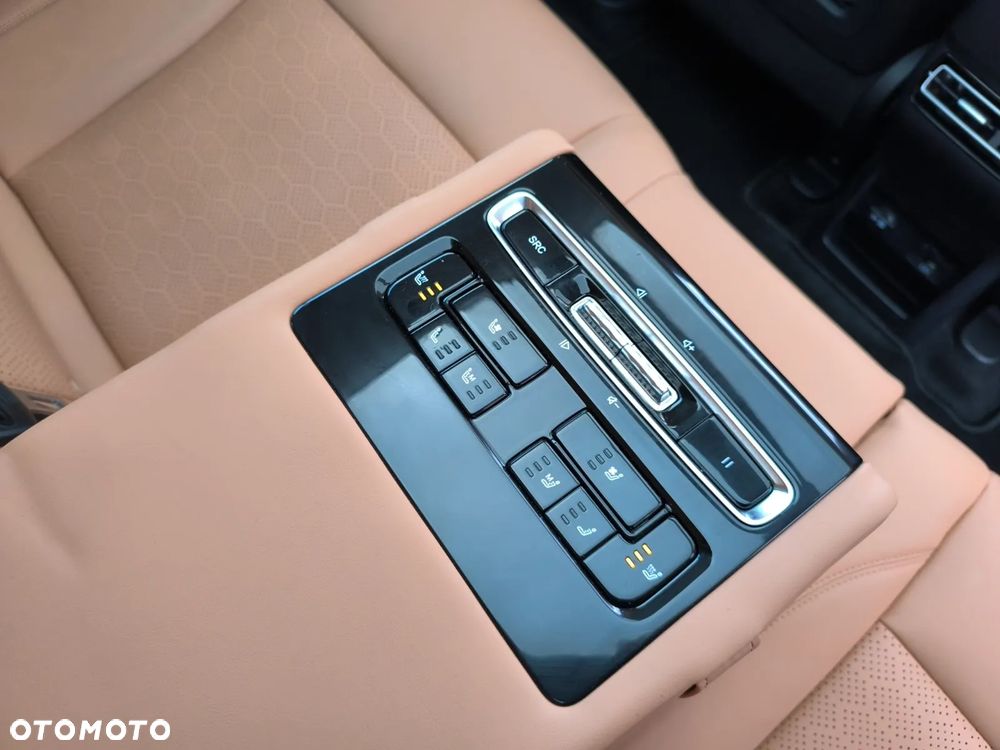 BAIC 7 1.5T Luxury Plus DCT - 23