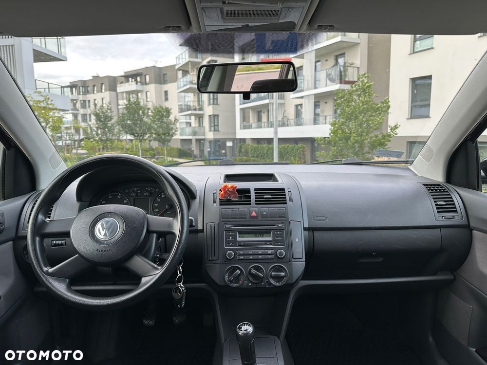 Volkswagen Polo 1.2 12V Comfortline - 12
