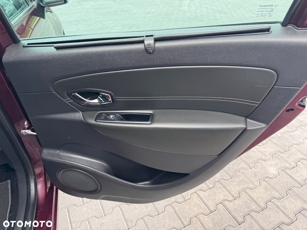 Renault Grand Scenic ENERGY TCe 115 Bose Edition - 14