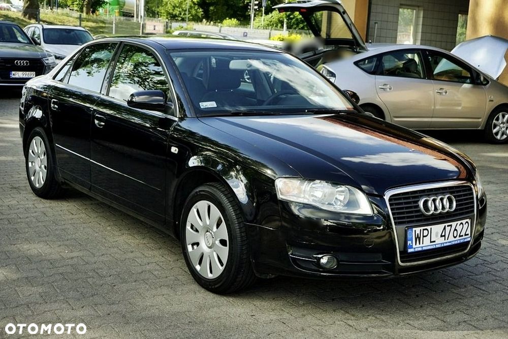 Audi A4 Limousine - 13