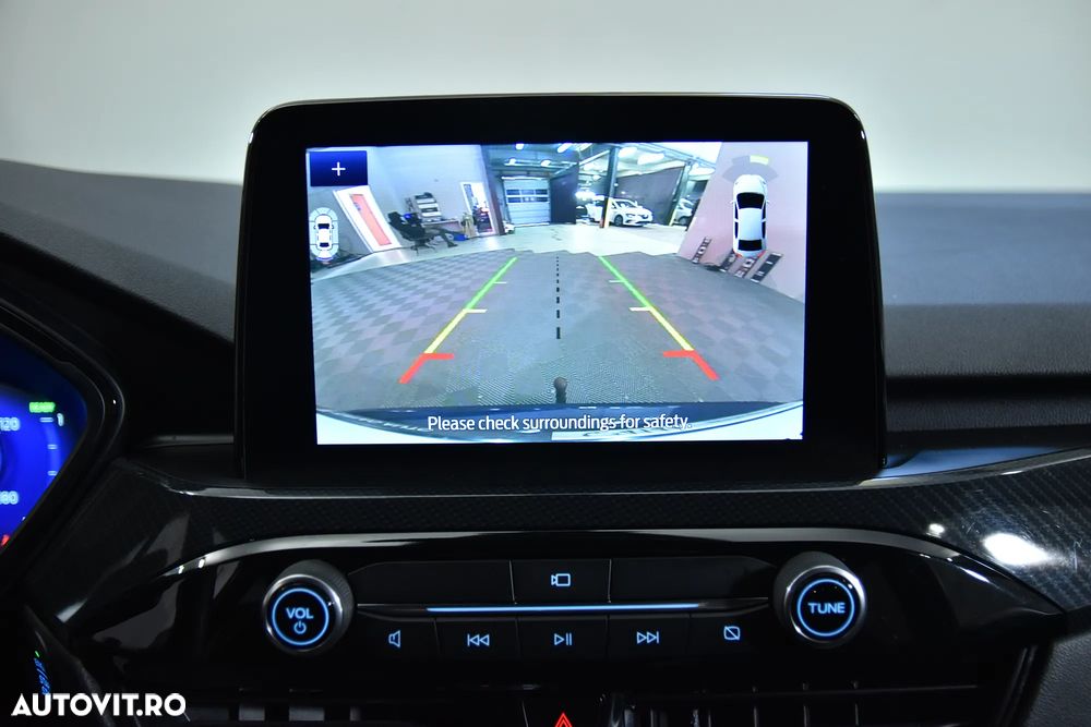 Ford Kuga 2.5 Duratec PHEV ST-LINE - 20