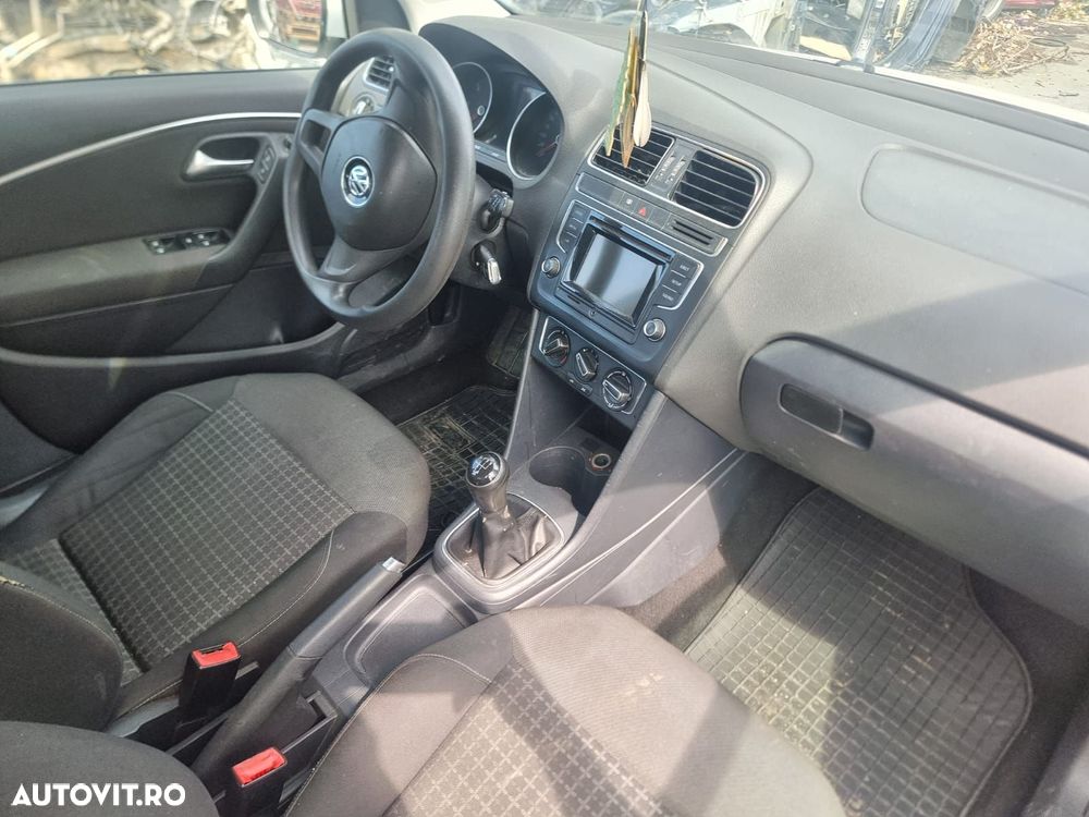 Boxa difuzor 6r0035453c Volkswagen VW Polo 5 6R [2009 - 2015] 1.4 tdi - 5