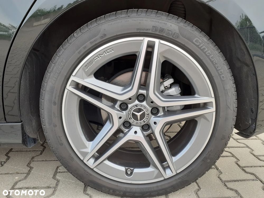 Mercedes-Benz Klasa B 200 d AMG Line 8G-DCT - 7