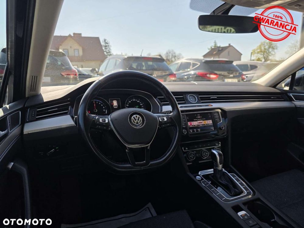 Volkswagen Passat Variant - 27