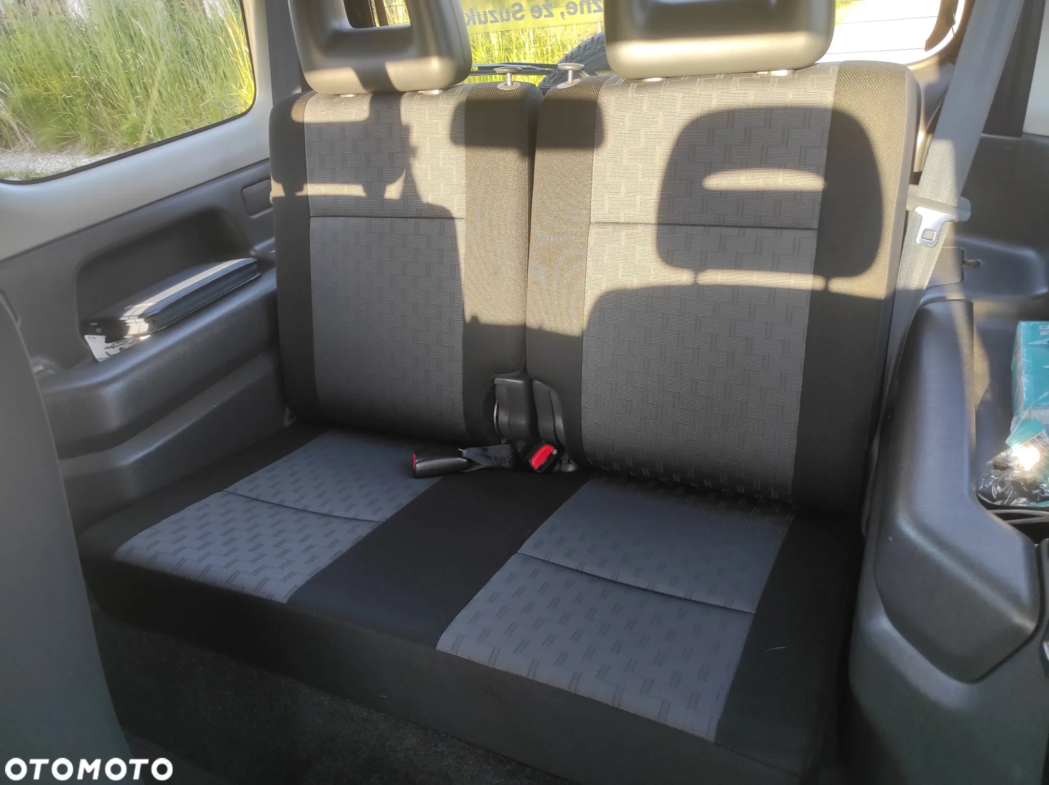 Suzuki Jimny - 16